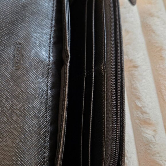 Coach Peyton Slim Envelope Wallet in black and gray signature coated canvas - Picture 6 of 8